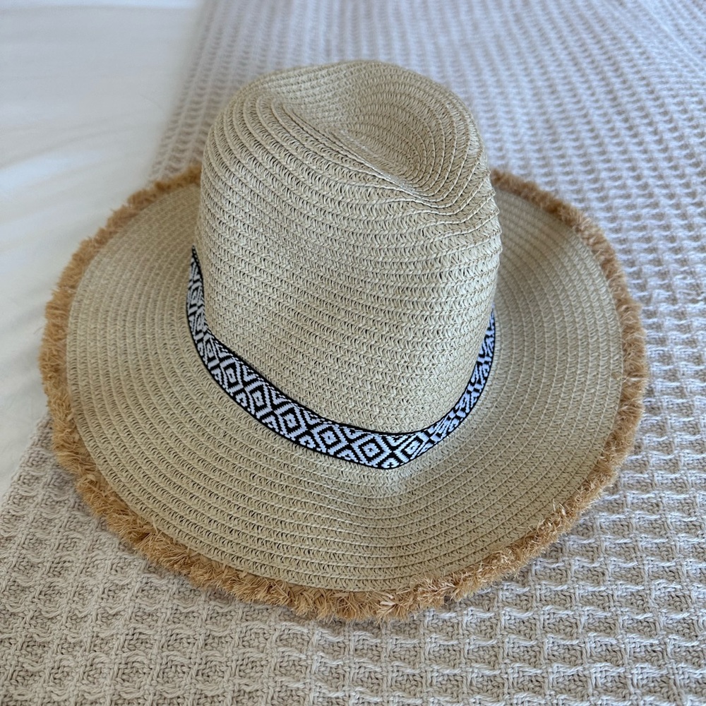 NWT Beach Hat